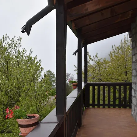 Eco Mountain House * Bienno